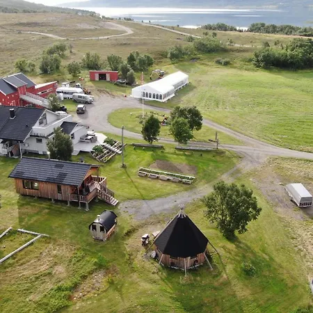 Bringnes Camp